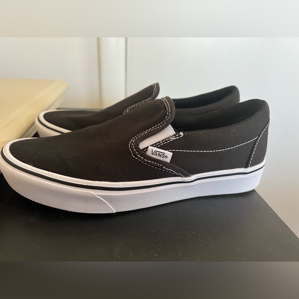 Vans Classic Slip Ons Comfy Cush